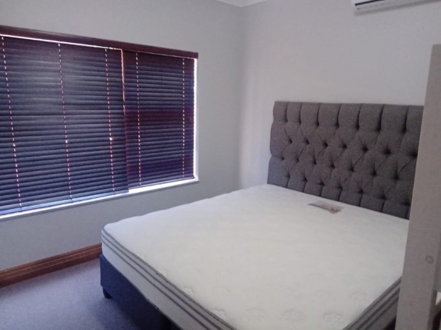 6 Bedroom Property for Sale in Aston Bay Eastern Cape